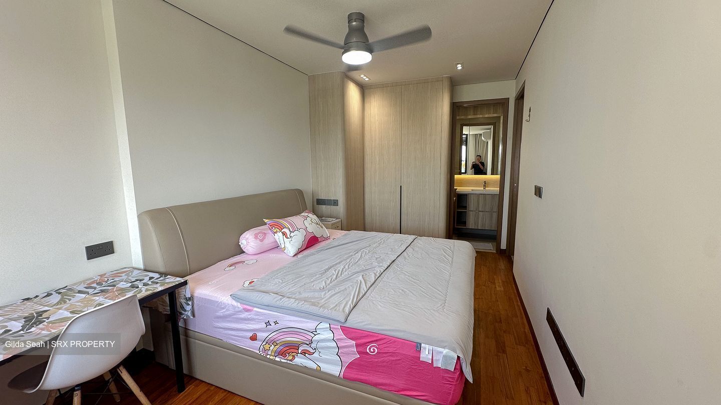 Frankel Estate (D15), Terrace #584949591